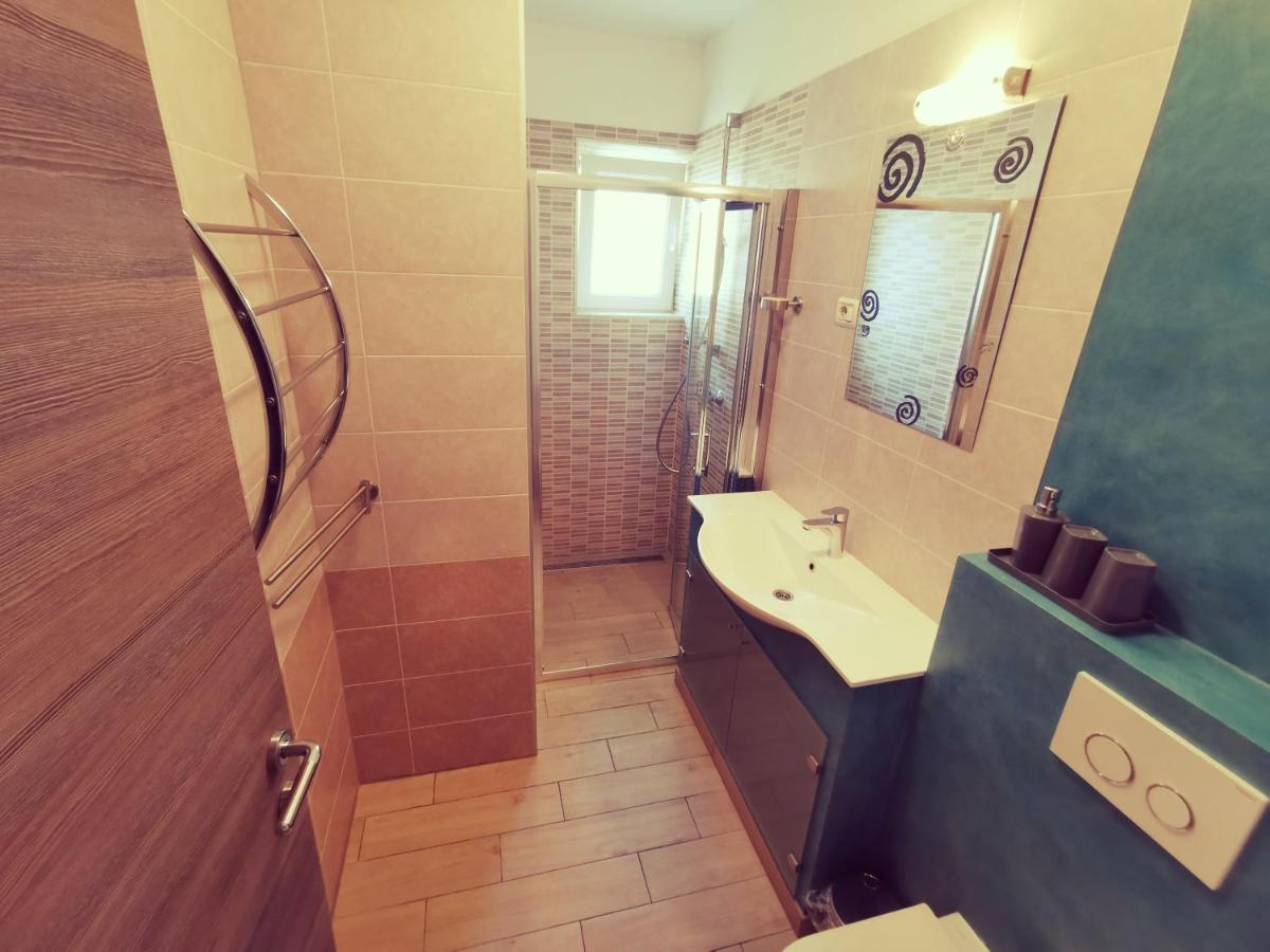 Haus Maro Διαμέρισμα Supetarska Draga Εξωτερικό φωτογραφία